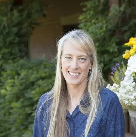 Gwendolyn Yates Whittle