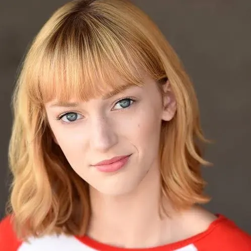 Leah Merritt portrait
