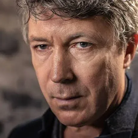 Aidan Gillen