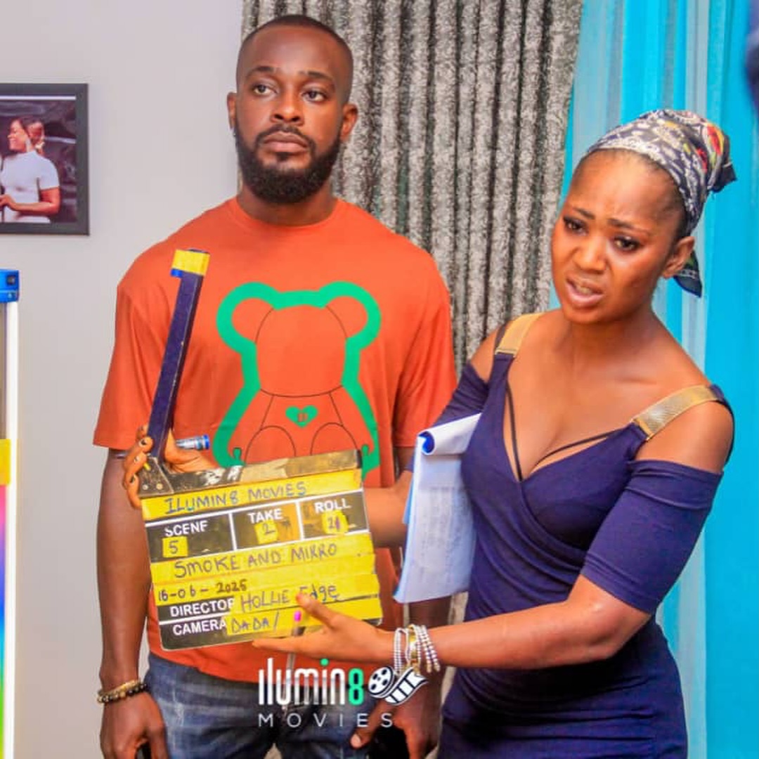 Smoke & Mirror (2025) - When Love Turns Into a Game of Survival